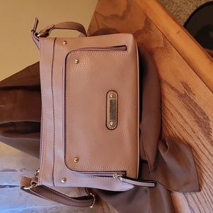 Nicole Miller Pink shoulder bag.          B6